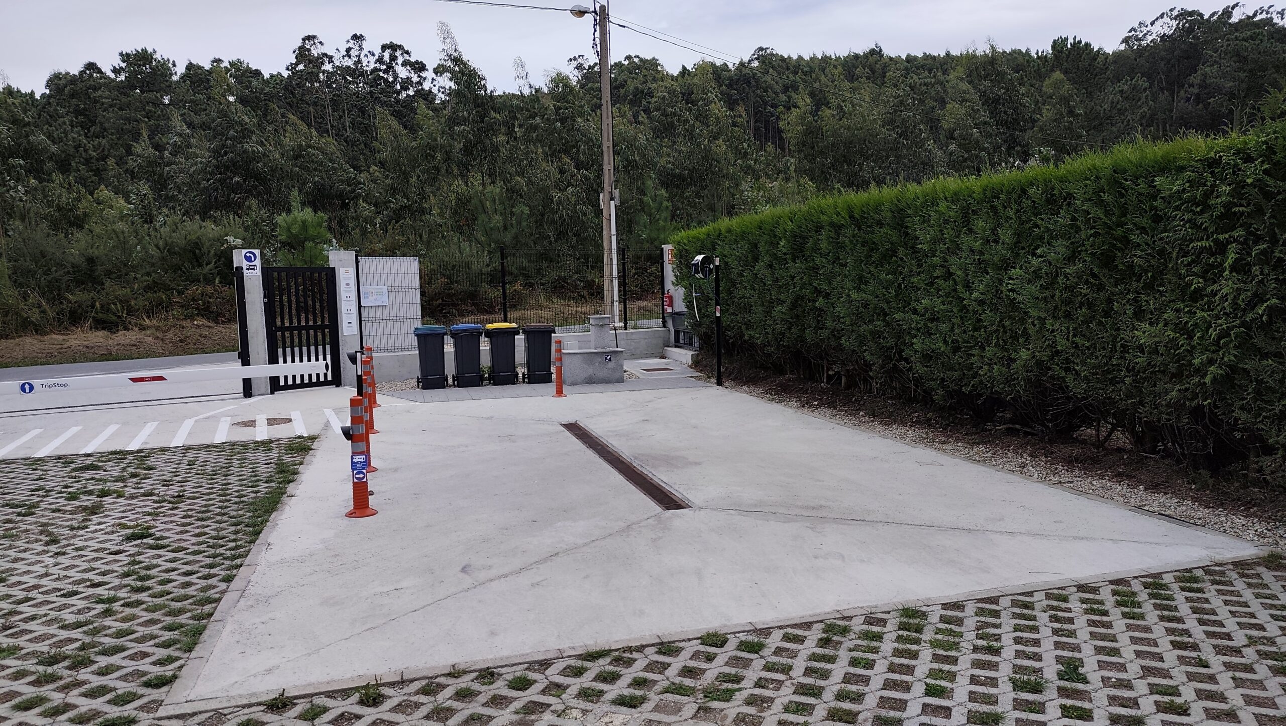 Guía completa de aguas en la autocaravana: limpias, grises y negras sin secretos